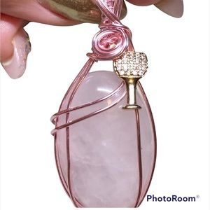 🌹genuine Rose Quartz pendant- New Year’s Eve-celebration necklace